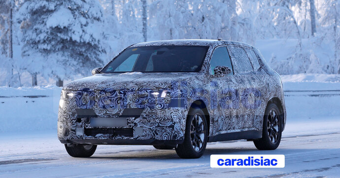 Afin de faire face à une concurrence qui va s’étoffer, BMW prépare le lifting de son BMW iX1 pour sa seconde partie de carrière.