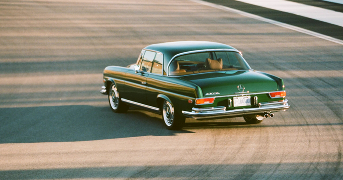 Cette paisible Mercedes vaut un demi-million d’euros pour une bonne raison