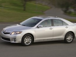 La Chine accueille la Toyota Camry hybride