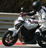 Pirelli: vis ma vie de testeur professionnel en direct live de Pergusa (Sicile).