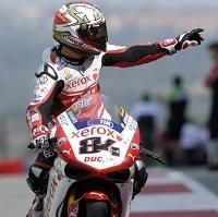 Superbike: La FIM réduit de trois kilos le poids minimum pour les twins