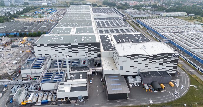 Avec " France Batterie ", Paris sonne la riposte face à l’ogre chinois et interpelle Bruxelles