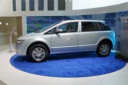 Salon de Détroit 2010 : le monospace électrique BYD E6