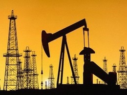 Pétrole : le prix du baril devrait baisser jusqu'à l'été prochain