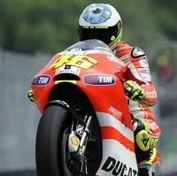 Moto GP - Valentino Rossi: "La vérité est que lors des tests avec la 1000cc, j'ai été plus lent que les pilotes actuellement plus rapides avec les 800"