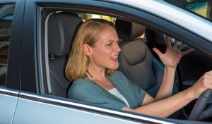 Etude : les femmes plus facilement irritables derrière un volant