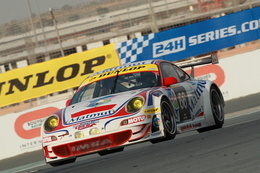 24 Heures de Dubaï: Victoire Porsche grâce aux Français d'IMSA Performance!