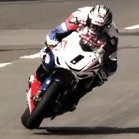 Vidéo : les meilleurs moments de l'Isle of Man TT 2011