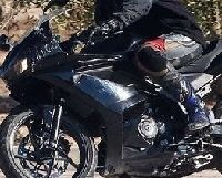 Triumph : la sportive 250 est déjà dans la rue