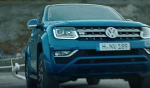 Insolite : le nouveau Volkswagen Amarok, tireur de planeur