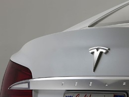 En Chine, Tesla prend le nom Tuosule
