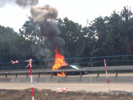 Angleterre : une Lamborghini Gallardo en flammes bloque l'autoroute