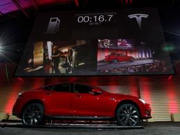 Le système d'échange rapide des batteries Tesla arrive pour le public