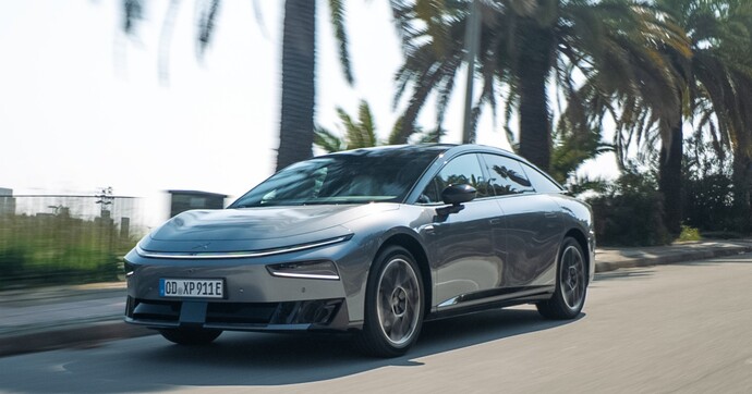 Charge ultrarapide et faible consommation : la Xpeng P7 + est-elle la voyageuse absolue ?