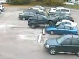 500 dollars d'amende et une suspension du permis de conduire pour un créneau dévastateur en BMW X5