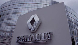 Renault : 2000 suppressions de plus (900 en France) et des manifestations