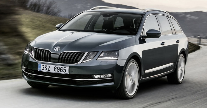 Un propriétaire de Skoda transforme un parking banal en défi obsessionnel sur 108 places