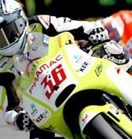 Moto GP - France D.2: Pour une fois que Kallio renonce à l'airbag, il chute !