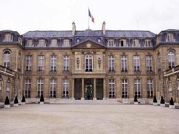 Sondage : ce que pensent les candidats à la présidentielle des véhicules de collection