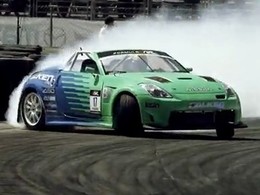 Vidéo, un bien joli résumé de la première manche du championnat de Formula Drift 2010