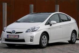 Accident mortel en Toyota Prius hybride : une nouvelle plainte déposée contre le constructeur