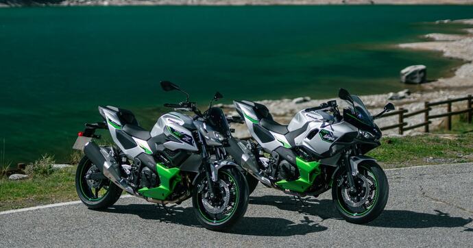 Kawasaki pousse l’hybride… mais pourquoi personne ne suit ? Révolution discrète ou aveu d’échec de l’électrique