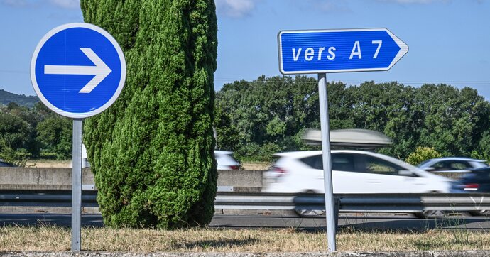 Les Français ont-ils vraiment moins roulé depuis le début de l’envolée des prix du carburant ?