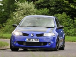 Megane KTR26, mieux que la R26 R pour moins chère