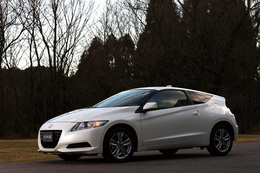 La nouvelle Honda CR-Z hybride commercialisée au Japon demain !