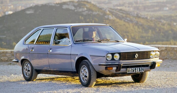 La Renault 30, juste une illusion de haut de gamme ? 