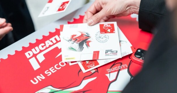 Ducati immortalisée par l’État italien : un simple timbre… ou la consécration ultime ?