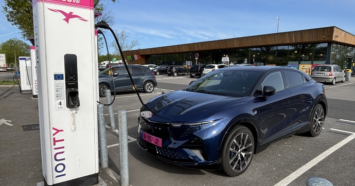 L'Alpine A390 GT va vite mais pas dans toutes les situations