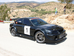Mitsubishi Lancer KRS motorsport : 550 chevaux pour 1000 kilos