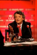La taxe carbone devrait finalement être appliquée dès le 1er juillet 2010...