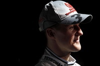 F1: Schumi pourrait continuer après 2012 !
