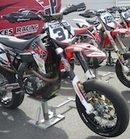 Insane Parts réalise votre supermotard sur mesure...