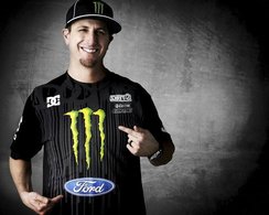 WRC 2010 : seulement 7 rallyes pour Ken Block