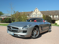 Essai vidéo - Mercedes SLS Roadster : plus désirable, c’est possible ?