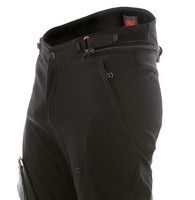 Dainese : le retour du pantalon Drake Air Pants.