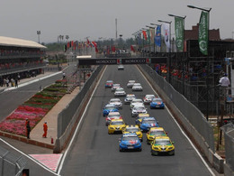 WTCC/Marrakech - Tarquini prend le large dans le chaos