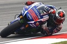 MotoGP - Malaisie J.1 : Lorenzo met le feu Rossi aussi