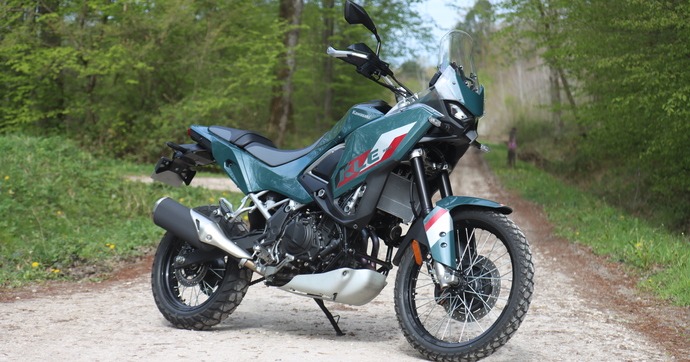 La nouvelle Kawasaki KLE 500 est-elle un trail « adventure » ou une routière déguisée ?