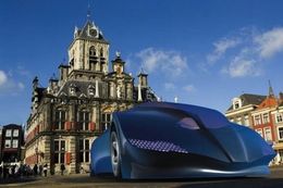 Le bus du futur ressemble à une Batmobile, et il est électrique bien sûr