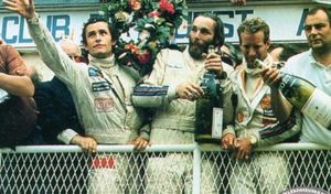 Insolite : François Fillon prend Jacky Ickx comme modèle