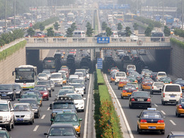 Résultats 2014 : la progression du marché automobile chinois divisée par deux