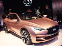 En direct du salon de Francfort 2013 - Infiniti Q30 Concept : décalée