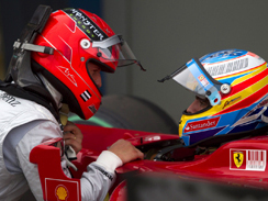 Pour Alonso, Ferrari est plus libre sans Schumi !