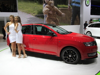 Vidéo en direct de Francfort 2013 - Skoda Rapid Spaceback, rabotée mais pas sabotée