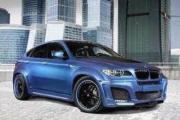 Genève 2010 : Lumma CLR X650 M, bleu de chauffe
