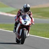 Superbike - Silverstone: Le quatrième doublé de Checa en Grande Bretagne agace la concurrence